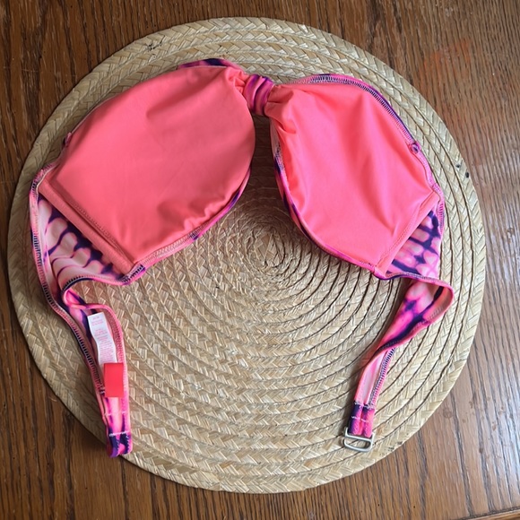Victoria’s Secret Bandeau Bikini Top Size Medium - Picture 11 of 12